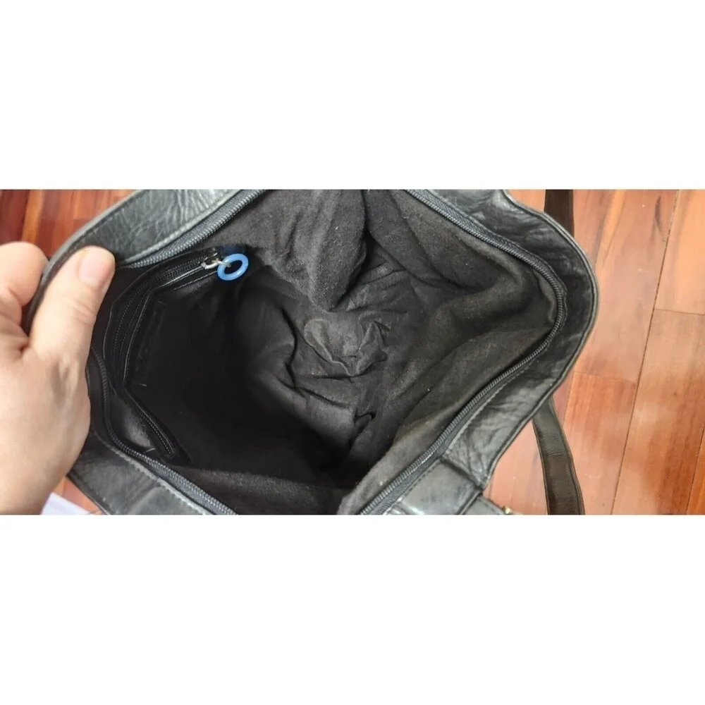 Tano Large Hobo Bucket Handbag